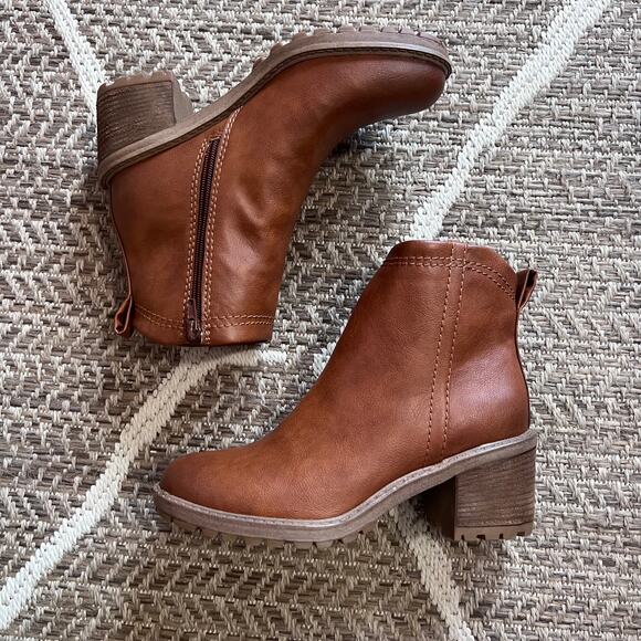 Zodiac Greyson Bootie Sz 8M - Picture 1 of 7